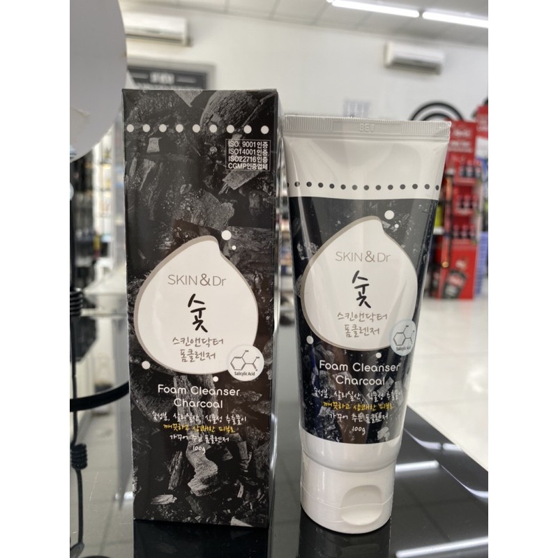 SỮA RỬA MẶT THAN HOẠT TÍNH – SKIN & Dr Charcoal