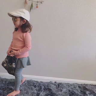 Áo len tăm cổ lọ bé gái