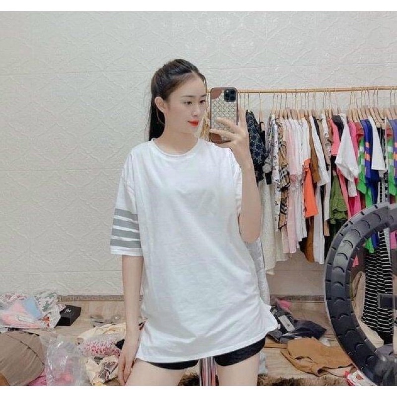 Áo phông nữ mặc đôi dáng rộng dấu quần hàng Quảng Châu