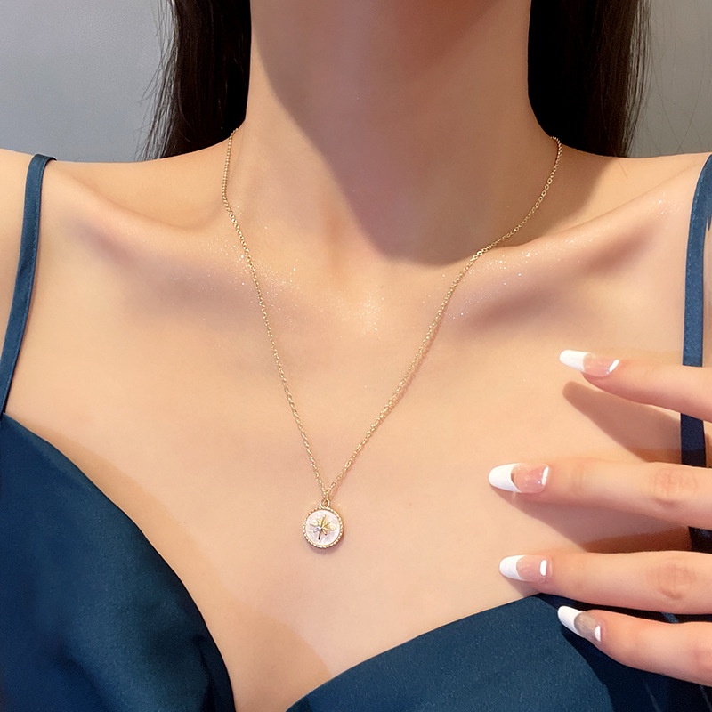 Vòng cổ Choker Màu Vàng Mặt Tròn Đơn Giản Cho Nữ