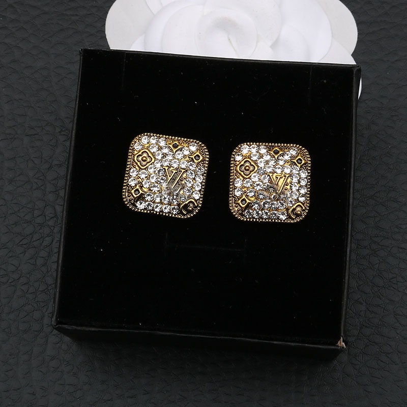 Bông tai nữ L.V vuông đính đá hoạ tiết sang chảnh TB572