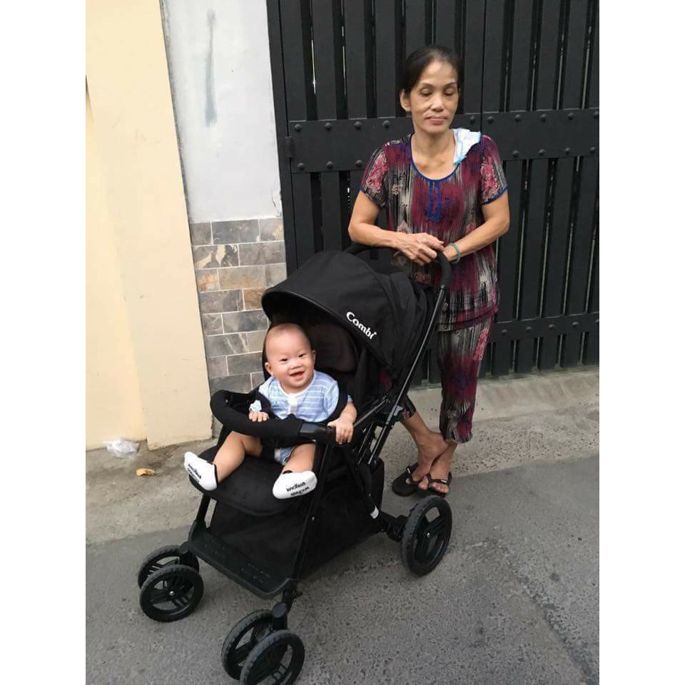 Mua Xe đẩy địa hình Mega Ride MR-450C Combi Nhật Bản giá rẻ nhất | TecKi.Vn