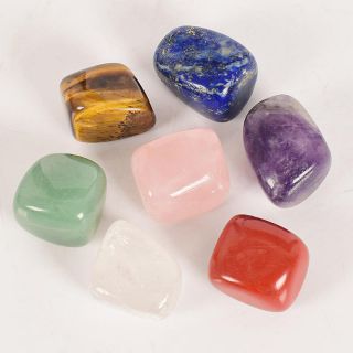 Đá thanh tẩy bài tarot