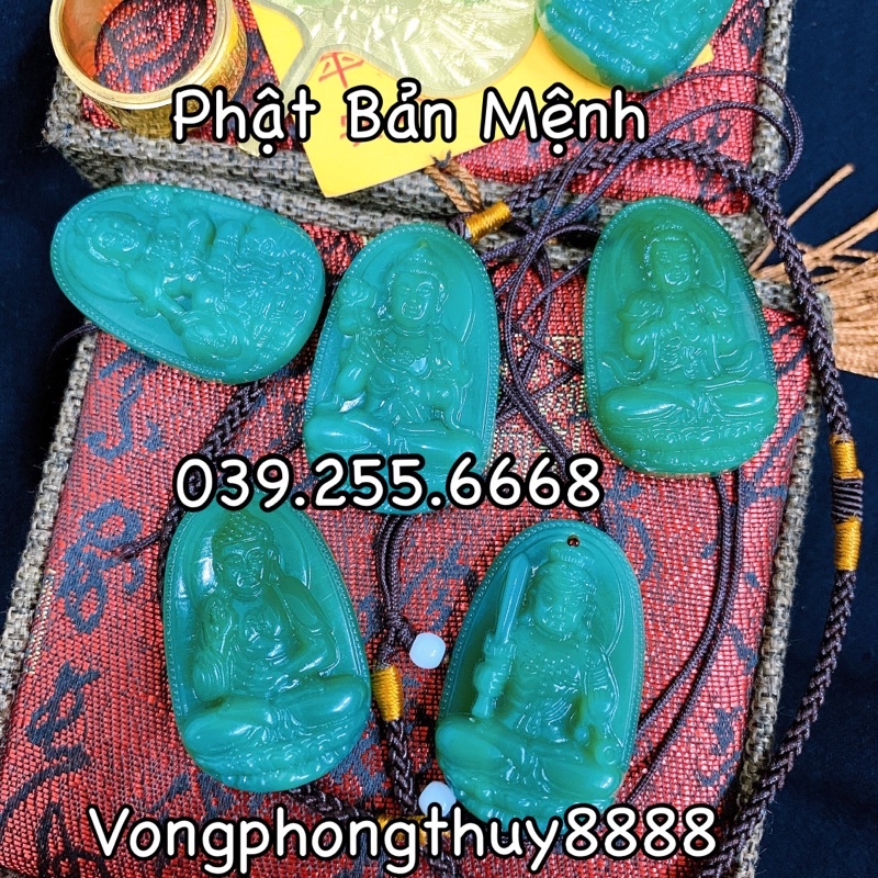 [Quà Tặng] Mặt Phật Bản Mệnh Đá Xanh TẶNG Lá Bồ Đề Mạ Vàng, Dây Đeo vs Hộp Gấm