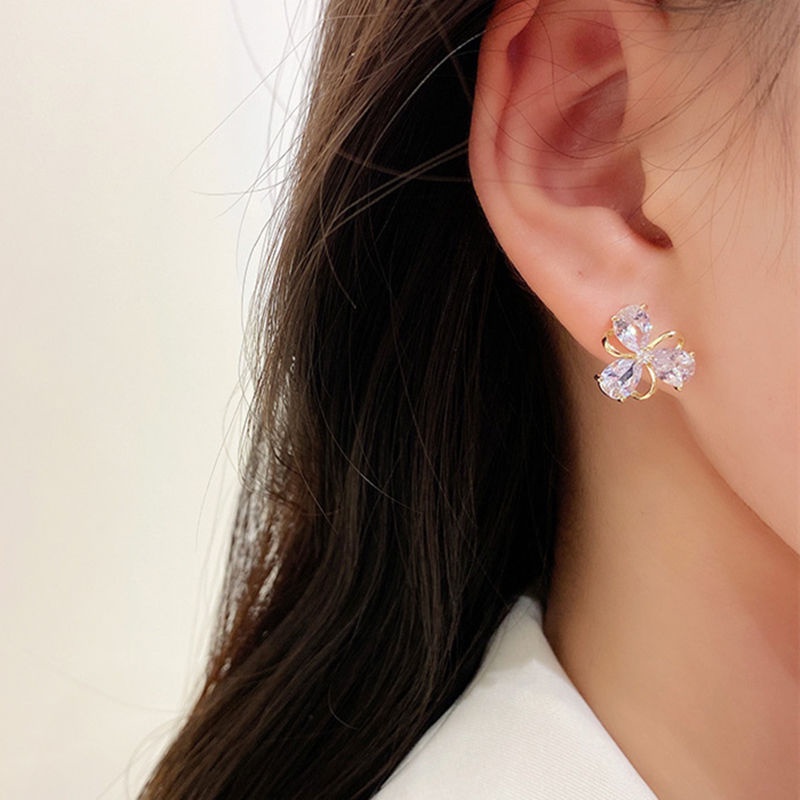 Bông tai nữ hình hoa đá pha lê cao cấp khuyên tai nữ thời trang sang trọng thanh lịch mẫu mới 2023