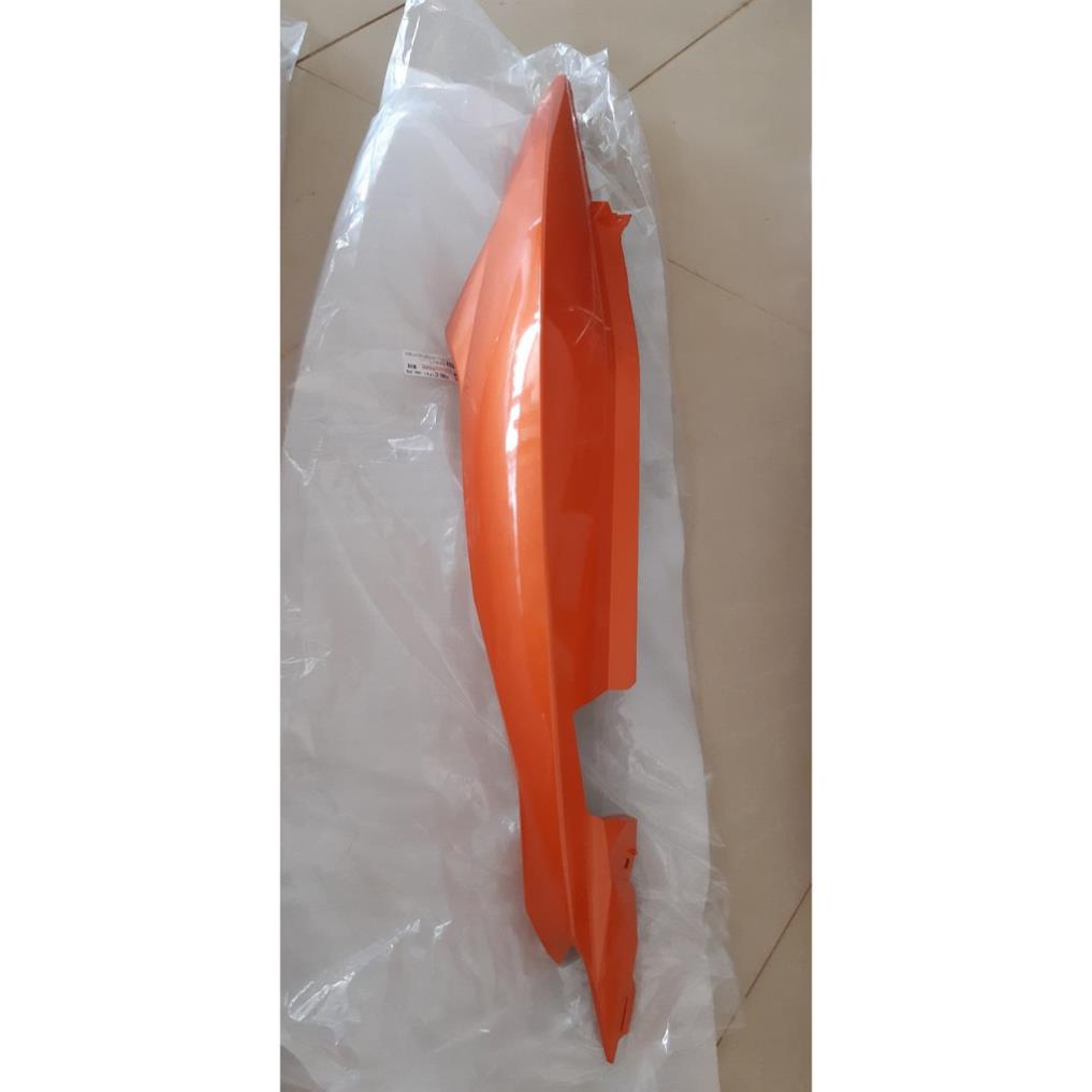 Ốp sườn Exciter 150 cam Yamaha