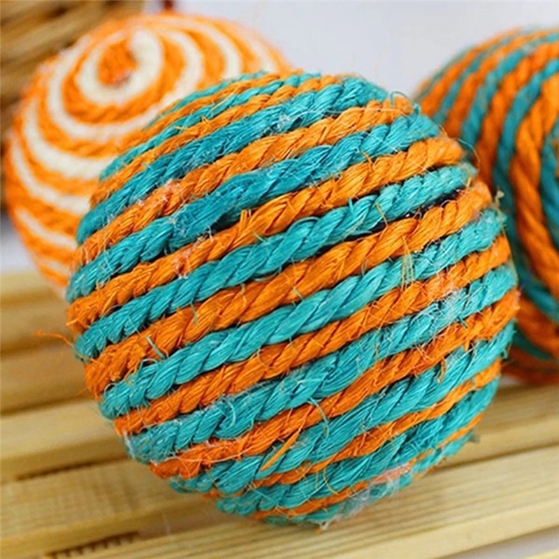 Quả bóng đồ chơi bện dây sisal dành cho mèo cưng