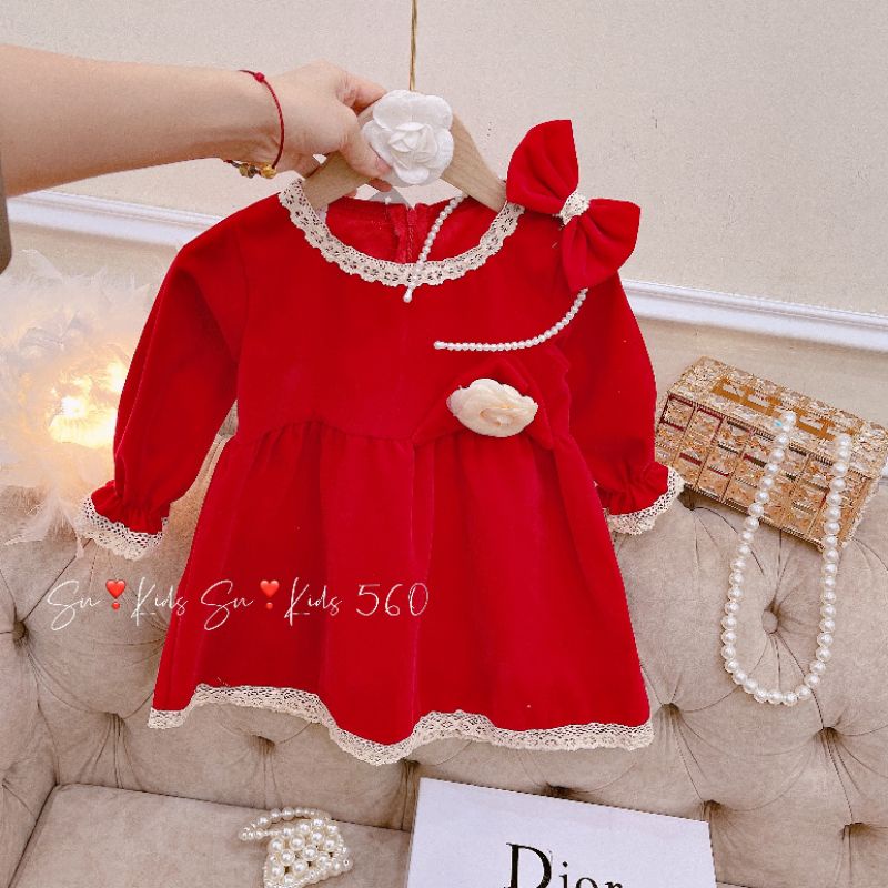 Váy Nhung Đỏ Đính Hoa Kèm Nơ Cài Điệu Đà Cho Bé Gái size 1-7 tuổi (10-20 kg)