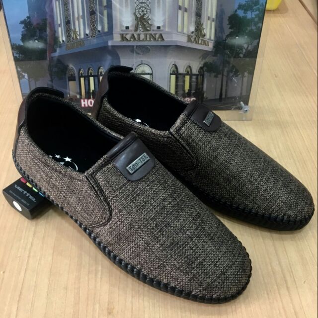 Giày lười vải nam...màu nâu...size từ 39 đến 43..đế may hoàn toàn