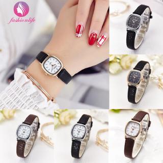 Đồng hồ quartz nữ mặt vuông dây da sang trọng