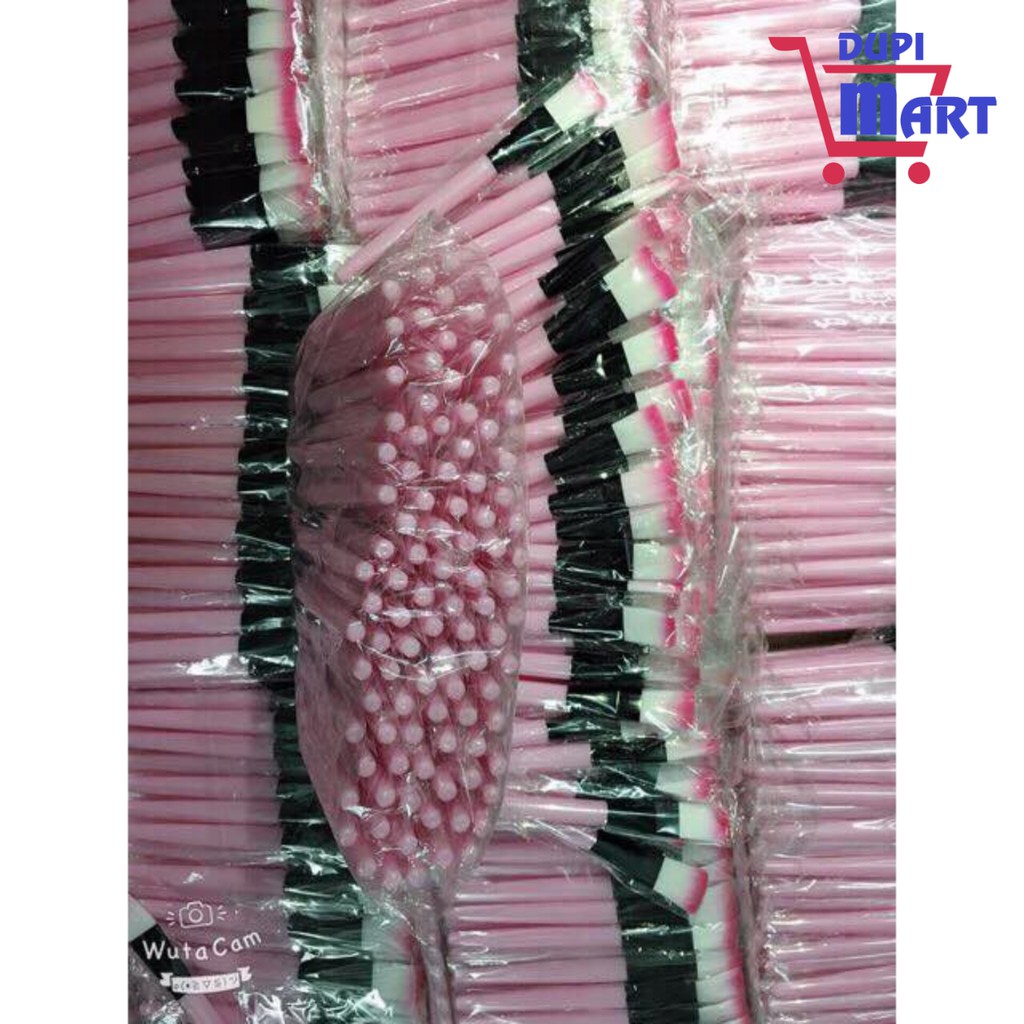 Cọ quét mặt nạ  cán nhựa trắng - hồng  tiện lợi