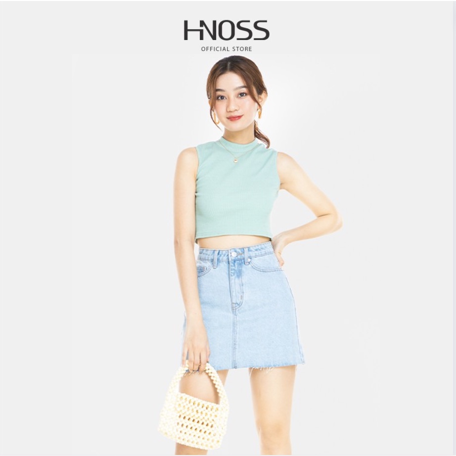 Áo croptop nữ trơn HNOSS cổ yếm form ôm AKI011