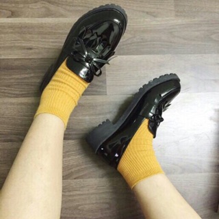 Giày da bóng phong cách ulzzang