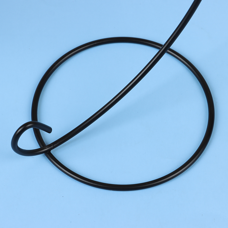 1 Bình Hoa Thủy Tinh Treo Trang Trí Nội Thất