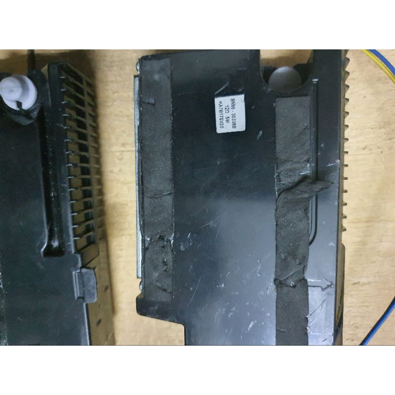 Loa toàn dải Tivi Samsung có hộp nhựa ABS kiểu 13