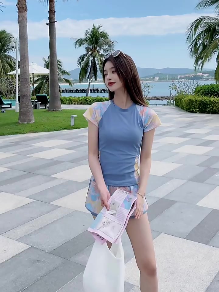 Bộ đồ bơi nữ hãng YLIKE áo tắm hai mảnh ngắn tay chất thun lạnh phong cacch hàn quốc quần 2 lớp che bụng kín đáo ABNU01 | BigBuy360 - bigbuy360.vn