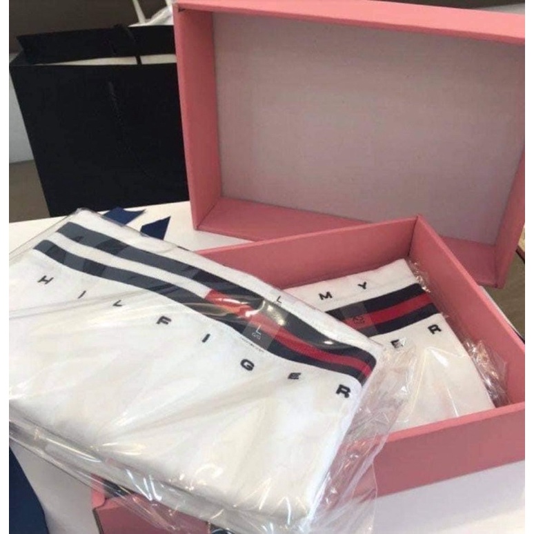 - Áo Tommy sale 70% chính hãng