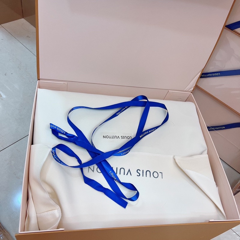 Túi lvs Size 40cm Fullbox Một Màu Dùng Hai Mặt Ảnh Thật Tự Chụp