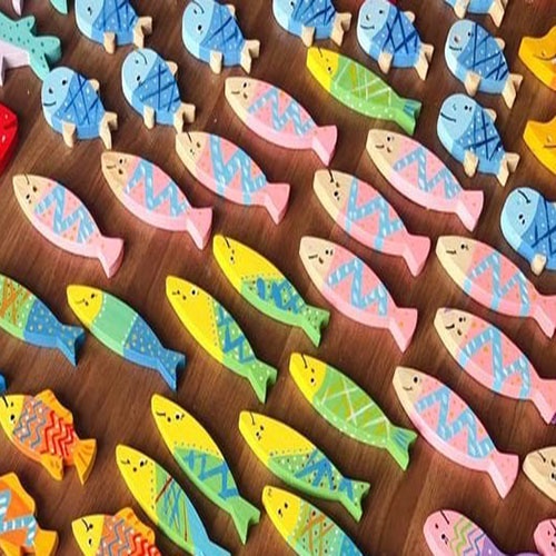 Set 10 Cá Gỗ Decor Bằng Gỗ Thông Tặng Kèm 12 Màu Và 2 Cọ Cho Bé Tô Màu, Trang Trí Nhà Cửa