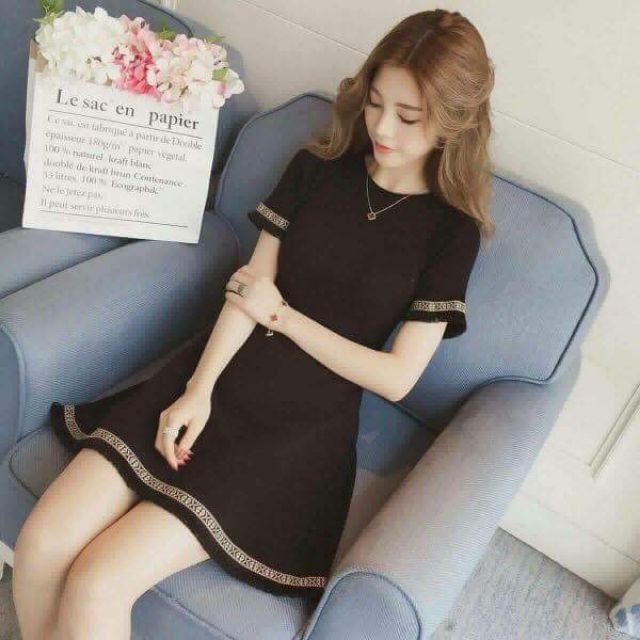 Đầm xòe tiểu thư