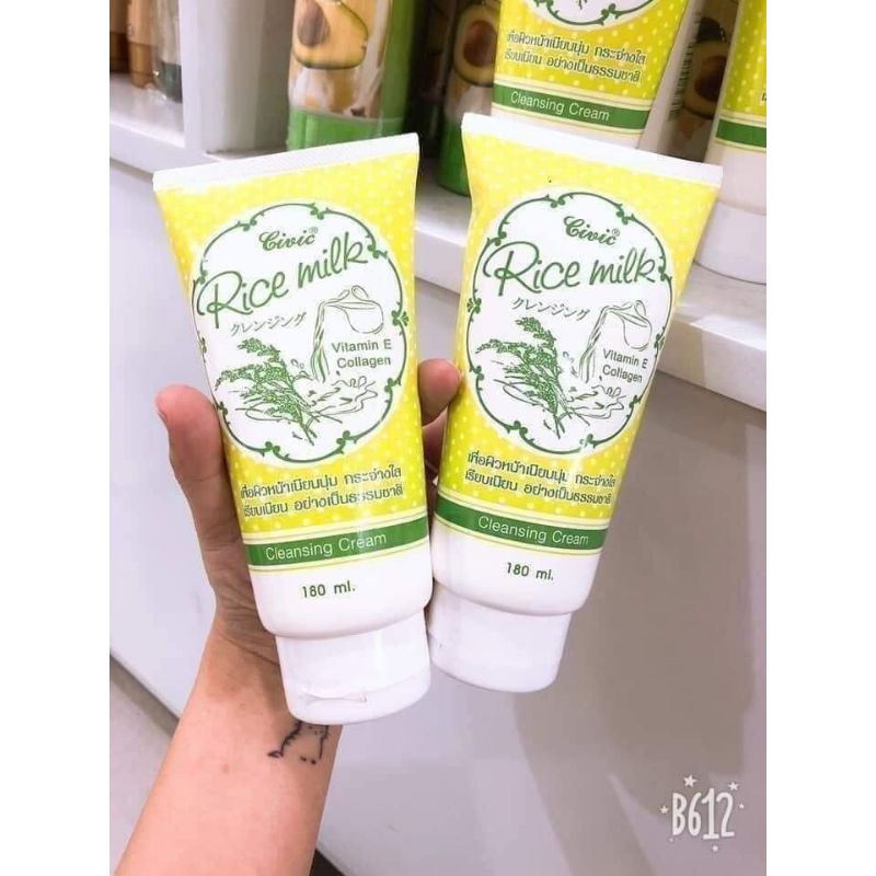Sữa rửa mặt gạo Thái Lan