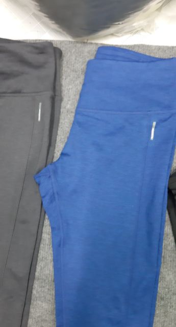 Quần thể thao có phối dưới ống xuất dư xịn | BigBuy360 - bigbuy360.vn