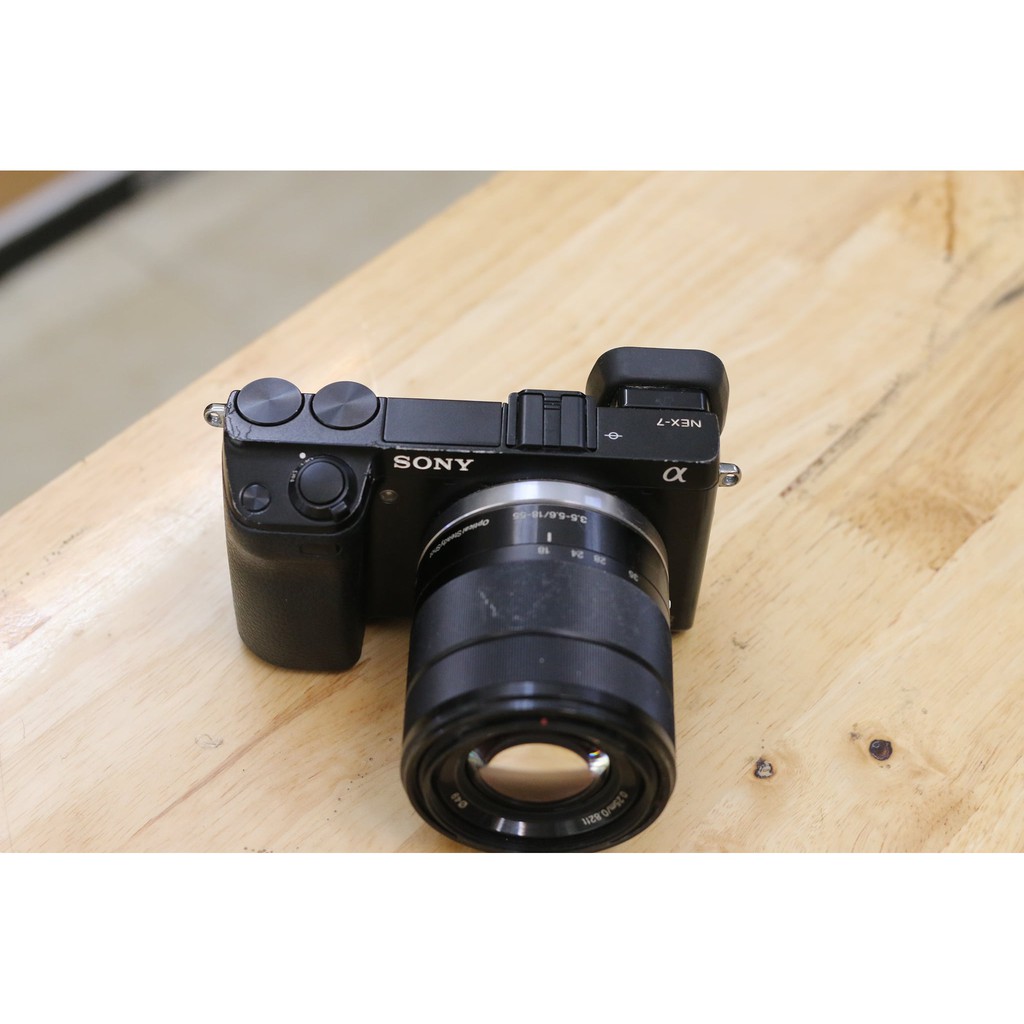Máy ảnh Sony Nex-7 kèm ống kính 18-55 OSS