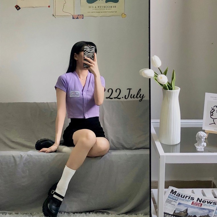 Áo croptop cổ V thêu Logo BS đủ màu sắcLogo thêu bao đẹp, màu chuẩn