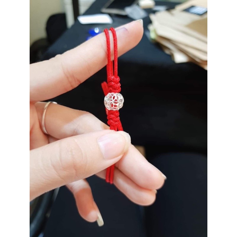 Vòng tay chỉ đỏ kim tiền mang ý nghĩa may mắn tài lộc bình an - bạc 925 cao cấp | BigBuy360 - bigbuy360.vn