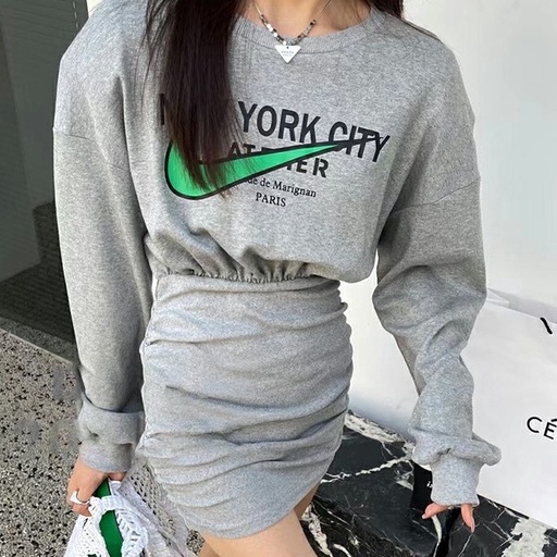 Váy Sweater Thể Thao Chữ Logo LSEOUL V1297 Chất Dày Dặn Trẻ Trung Năng Động