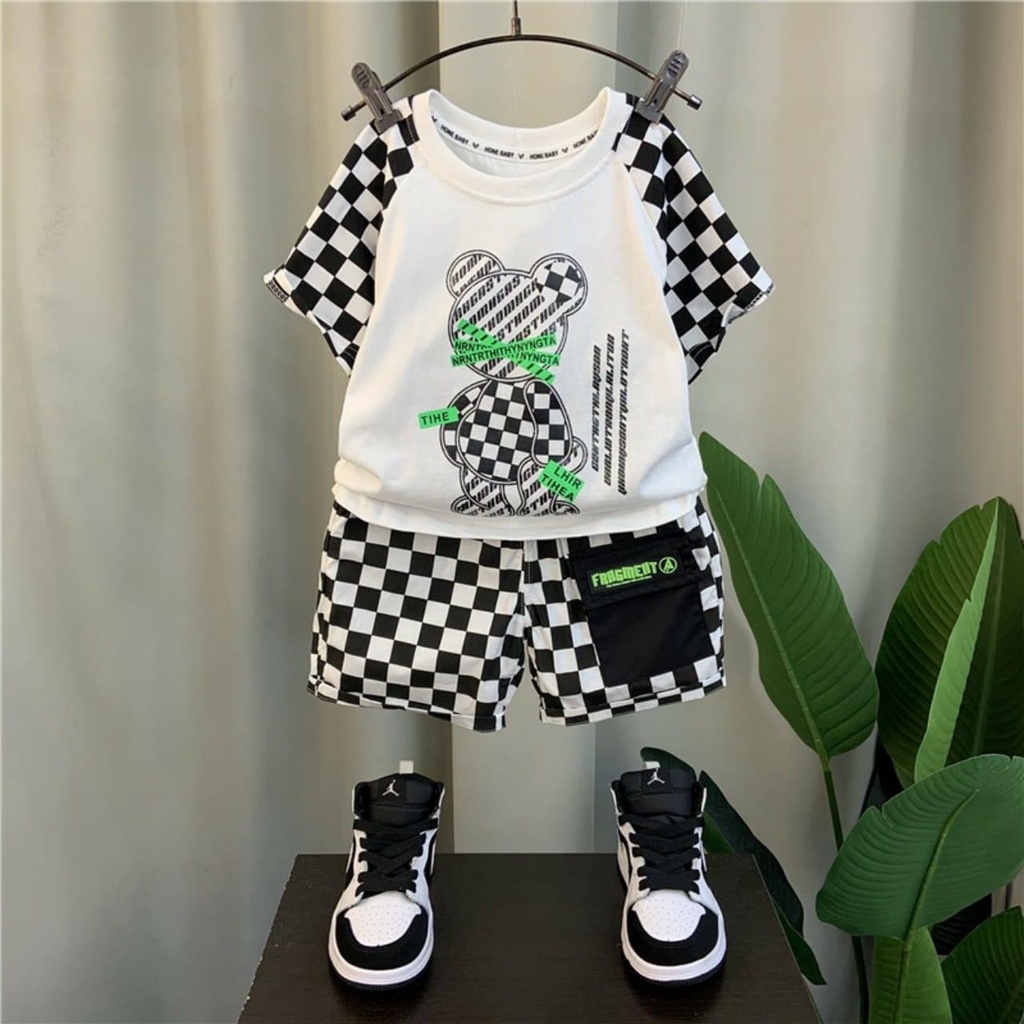 Bộ đồ bé trai Con Xinh cotton tay raplan caro hình in Gấu TIHE,thời trang dành cho trẻ em từ 4 đến 10 tuổi