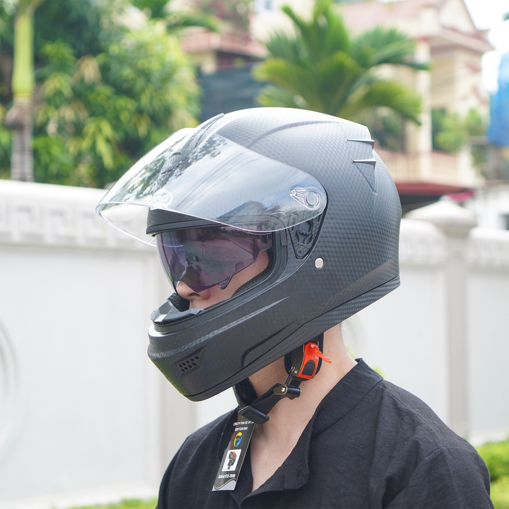 Mũ Bảo Hiểm Fullface GRO Helmet Vân Cacbon, mũ phượt 2 kính liền hàm, khóa kim loại chắc chắn