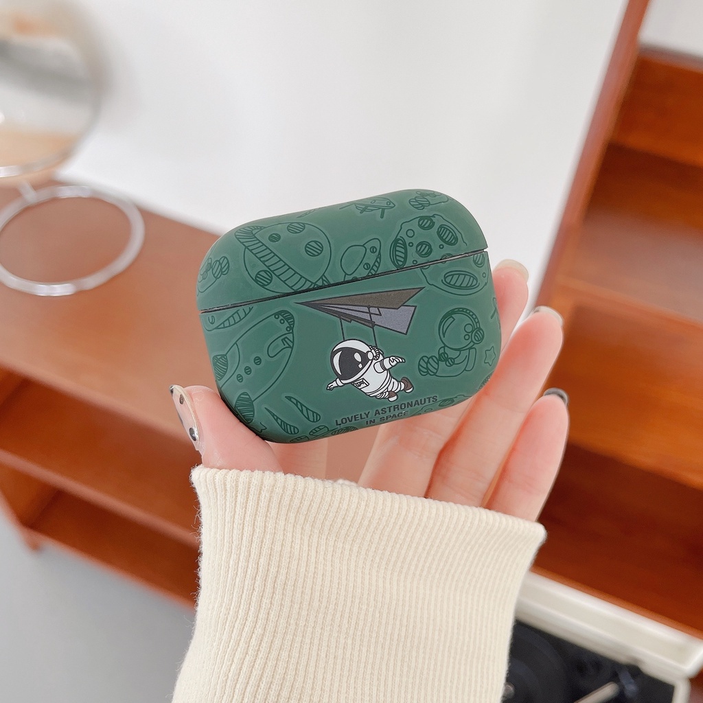 Bảo Vệ Vỏ Bảo Vệ Hộp Sạc Tai Nghe Airpods 1 / 2 / 3 / Pro Họa Tiết Phi Hành Gia Xinh Xắn