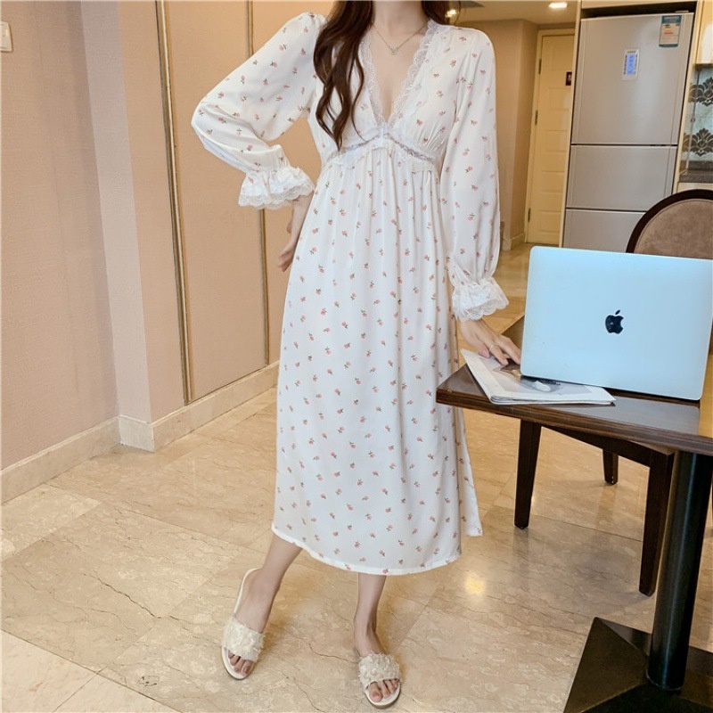 Đồ ngủ Tay Dài Cổ Chữ V Phối Ren In Họa Tiết Hoa Thời Trang Mùa Xuân Mới Xinh Xắn Cho Nữ