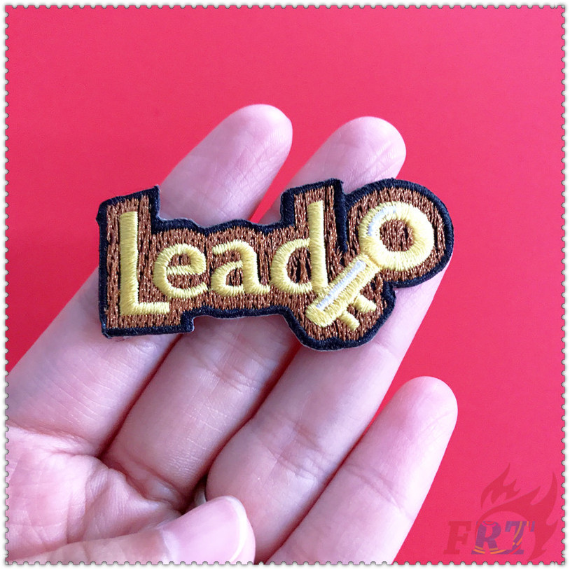 Miếng dán ủi quần áo nhiều màu sắc và phong cách khác nhau trang trí cho quần áo