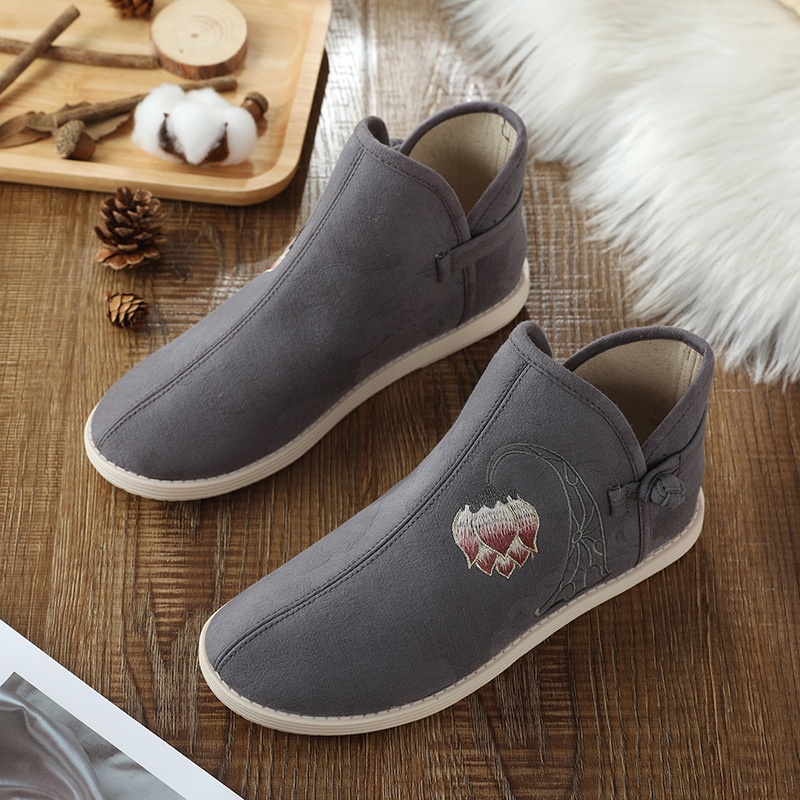 TAM10 Boot vải thêu hoa sen