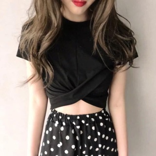 Áo thun xoắn eo