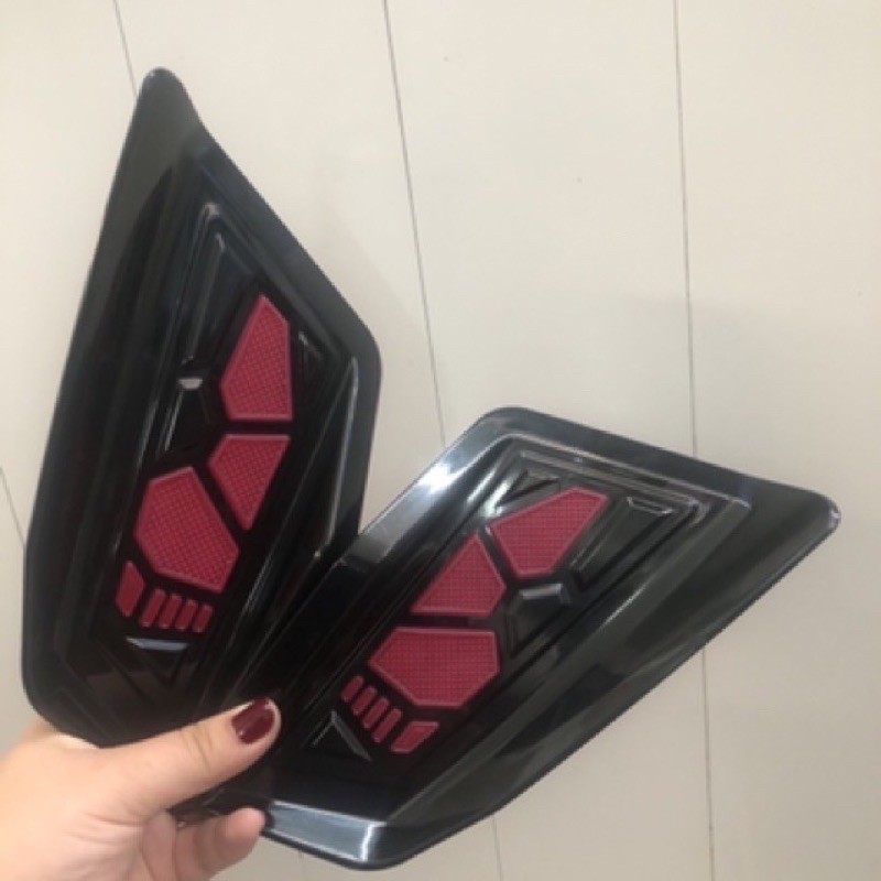 Ốp gác chân em bé AB airblade 2020 đen bống