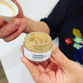 Kem mờ nám peel nhẹ nhàng Mesoestetic cosmelan 2