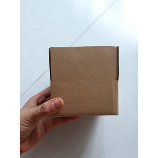 100hộp 10x10x5 cm
