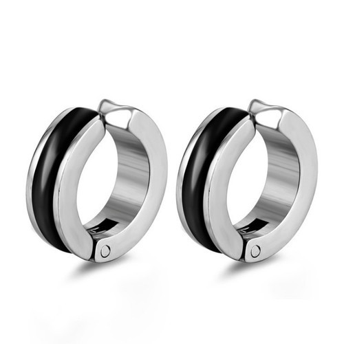 Bông Tai Nam Loại Kẹp Ko Cần Bấm Lỗ Tai Titan Ko Đen TT 2600