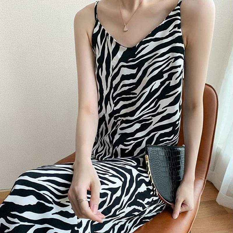 Đầm Dáng Chữ a Cổ Chữ v Phong Cách Retro Kiểu Pháp Thời Trang Xuân Hè 2022 FT7010