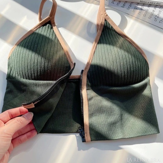 ÁO BRA 2 dây LA REINA BRA - LRAB046 có khoá kéo phía trước, có đệm lót dày dặn