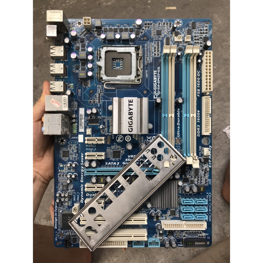 bo mạch chủ máy tính Giga EP43T S3L rev 1.3 4 khe ram ddr3 socket 775 mainboard Main gigabyte PC P43