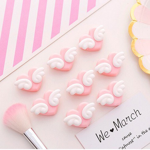 Kẹp trái tim dùng treo ảnh, treo giấy ghi chú (KG46)