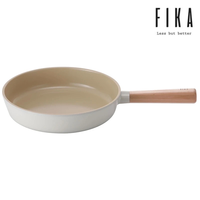 [Hàng chính hãng] Chảo chiên, cạn chống dính, bếp từ Fika Neoflam 28cm, thành cao 5,5cm, dài 44.5cm (gồm cán), 965g