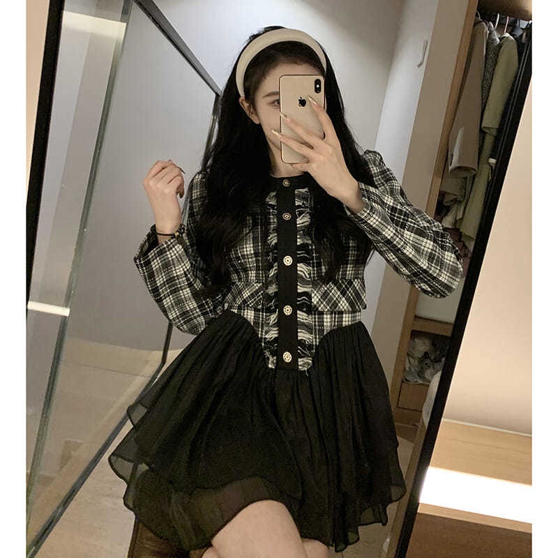 Đầm ngắn màu đen cổ tròn kiểu phương tây thời trang mùa thu 2022 cho nữ