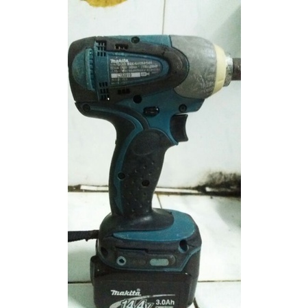 Máy bắn vít Makita td130d 14.4V hàng nội địa Nhật bãi