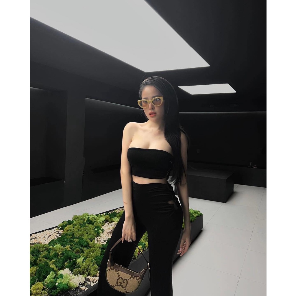 SÉT ÁO ĐEN VÀ QUẦN ỐNG LOE ĐEN ĐAN DÂY SANG CHẢNH