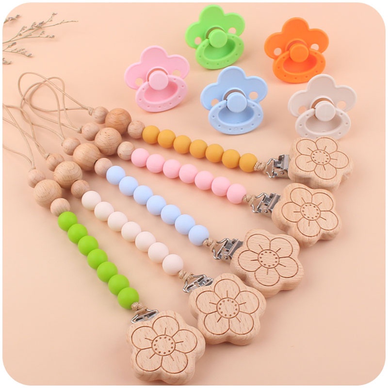 Núm Ti Giả Bằng Silicone Không BPA Thoải Mái Có Chuỗi Kẹp Tiện Lợi Dành Cho Em Bé